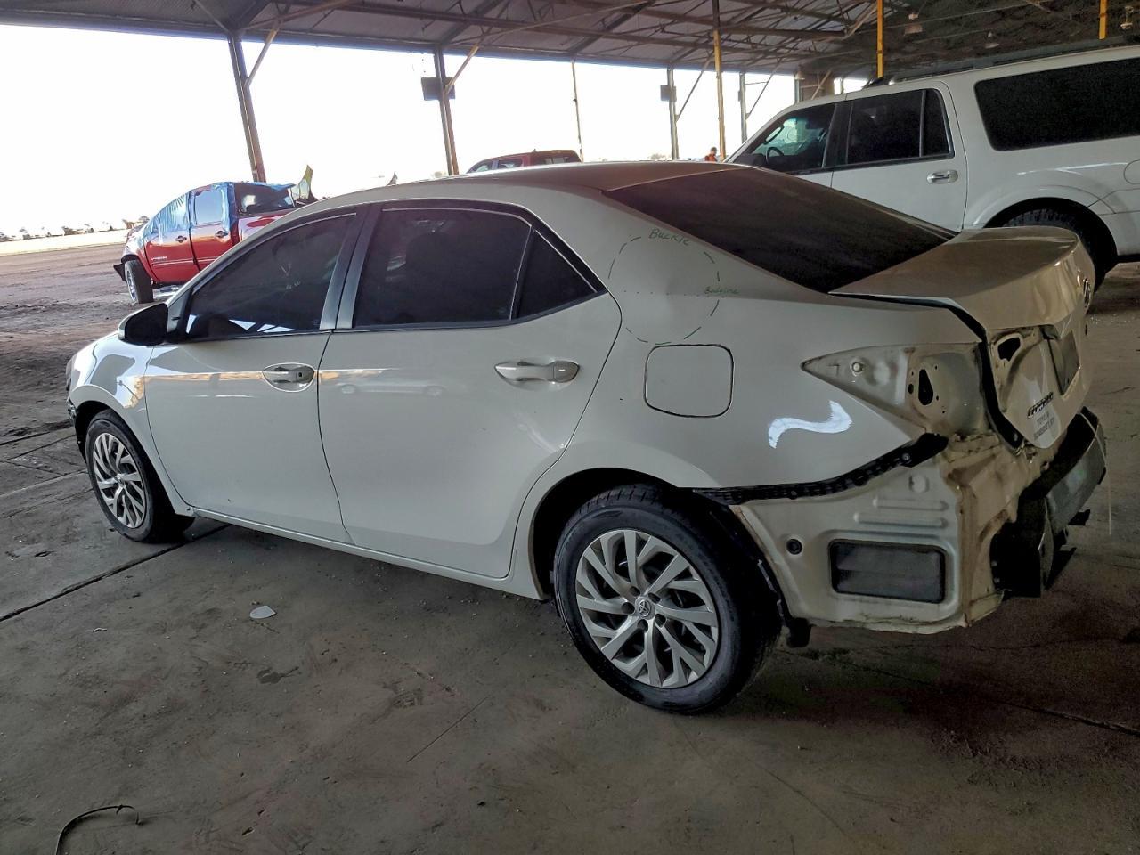 2019 TOYOTA COROLLA