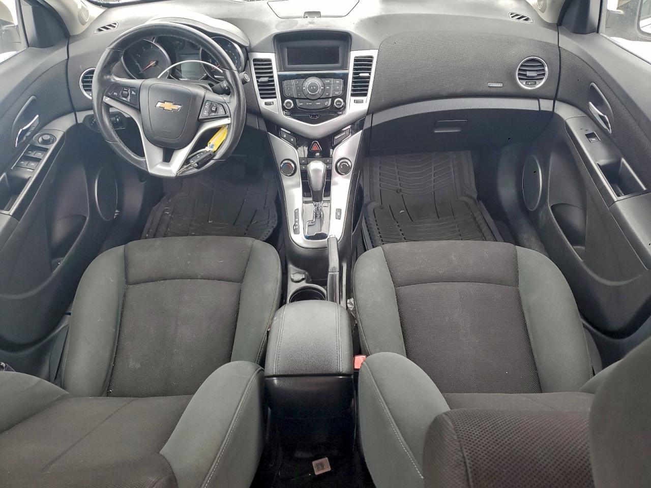 2011 CHEVROLET CRUZE