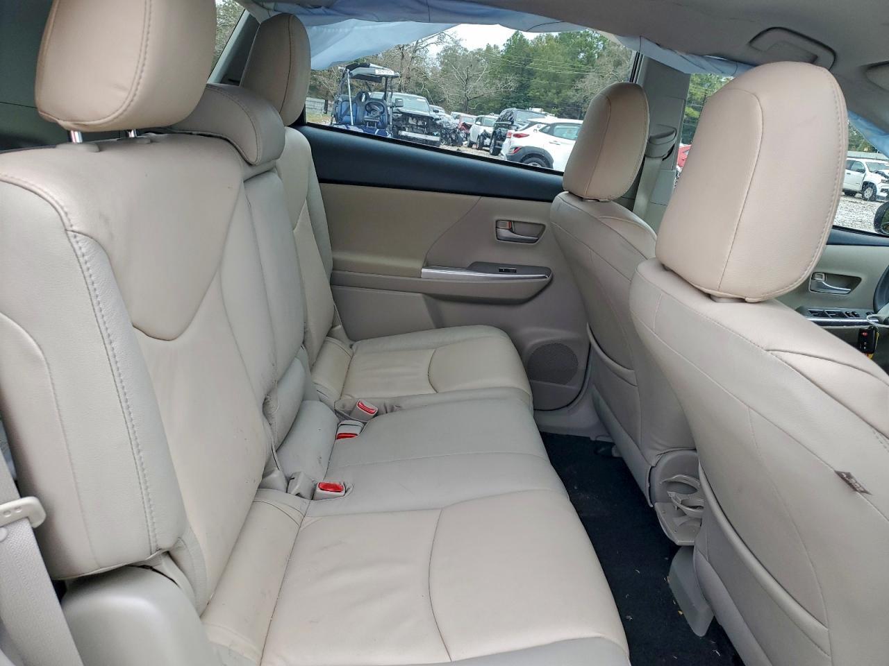 2012 TOYOTA PRIUS V
