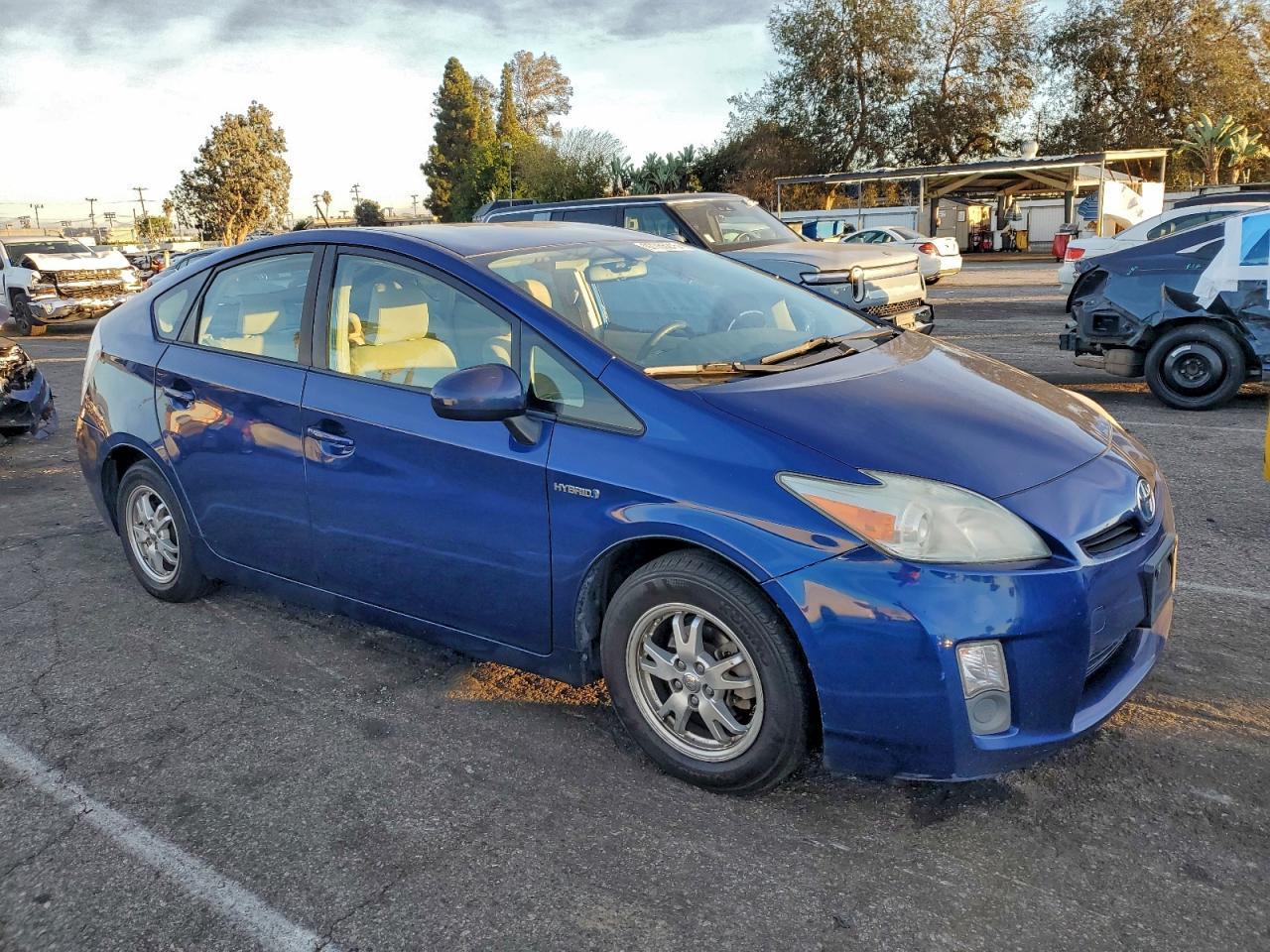 2010 TOYOTA PRIUS