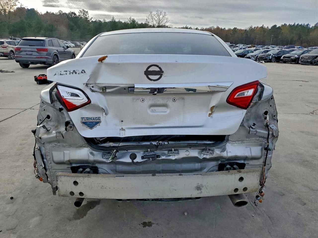2017 NISSAN ALTIMA
