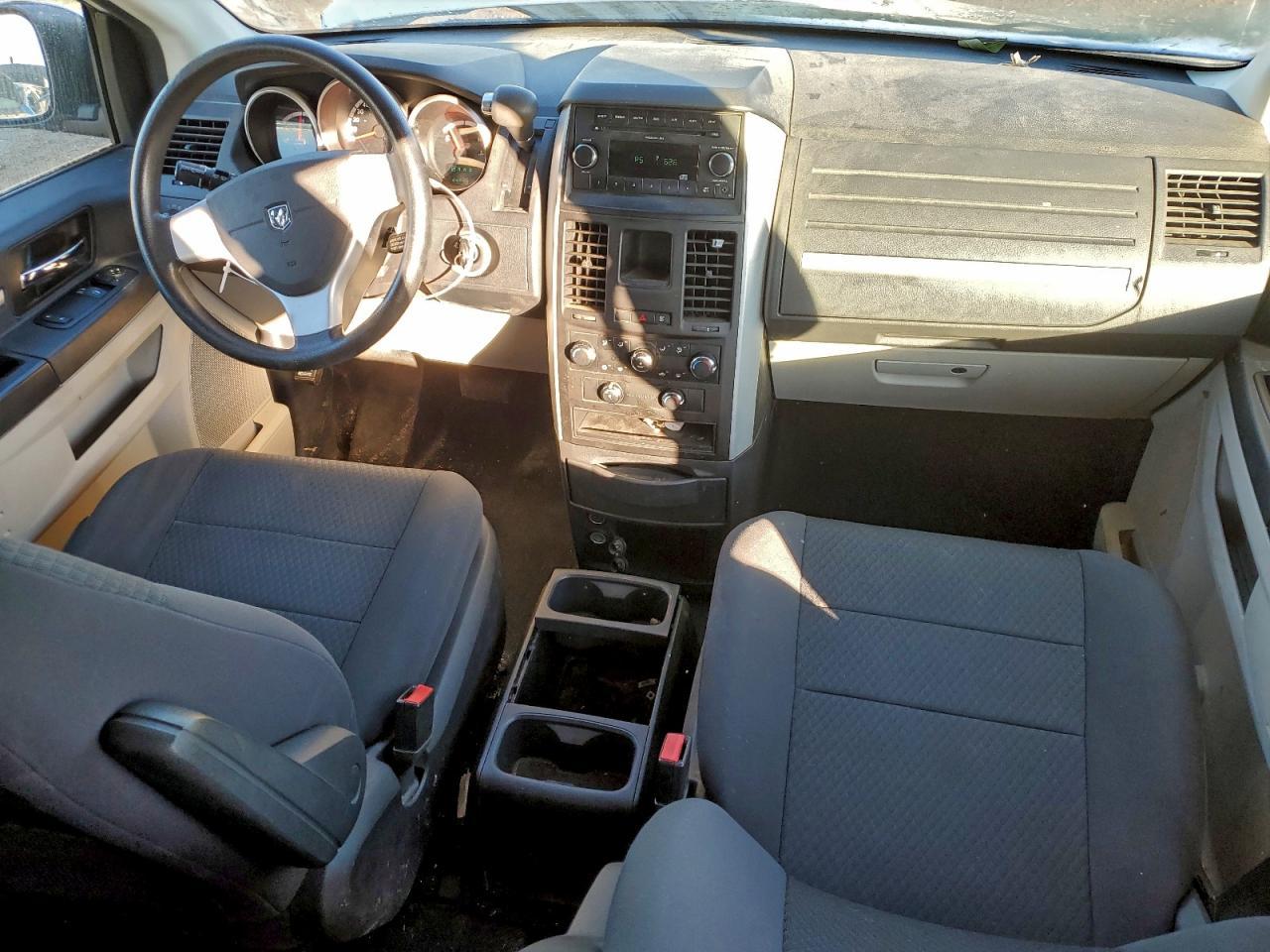 2010 DODGE GRAND CARAVAN
