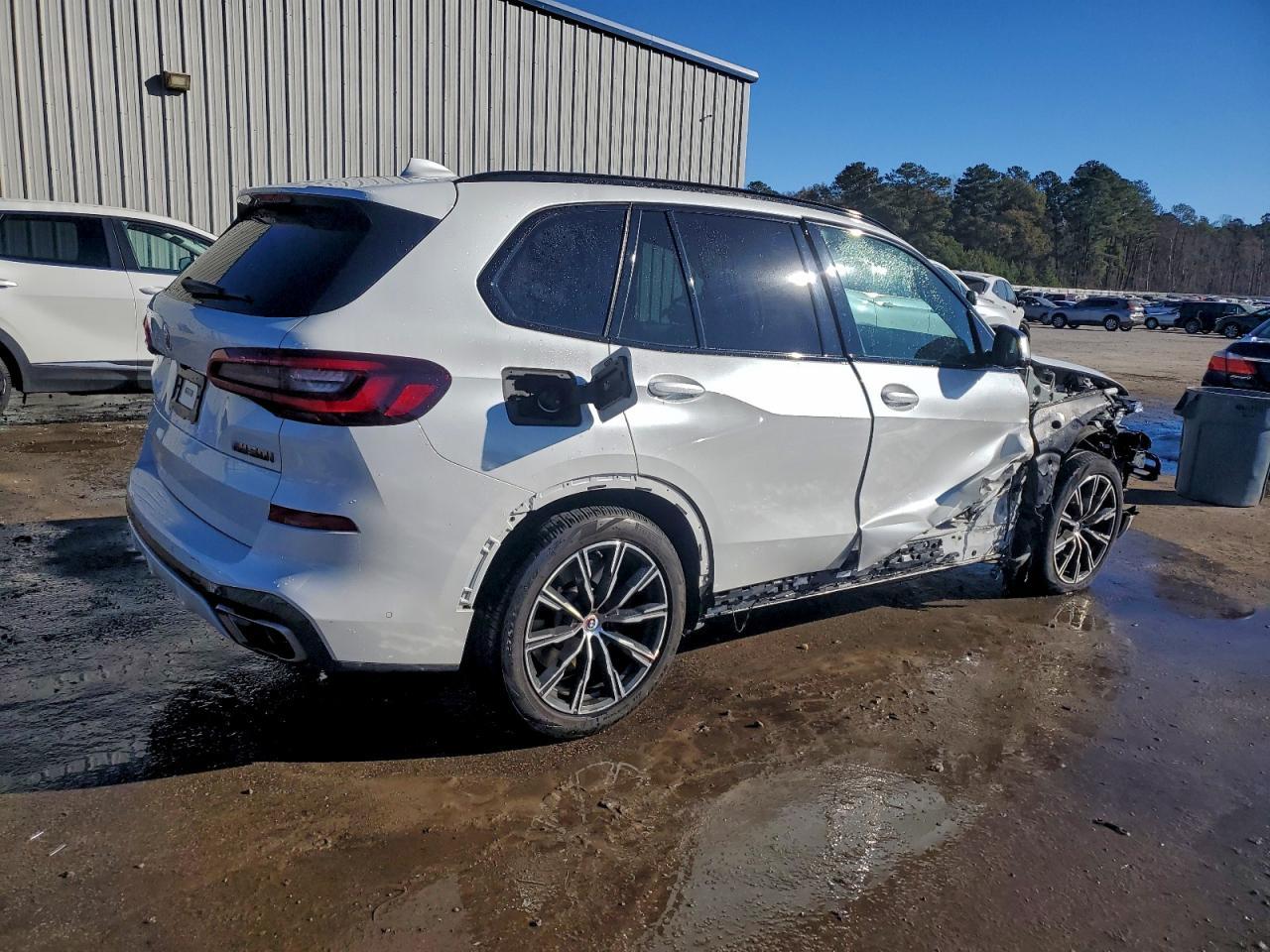 2023 BMW X5