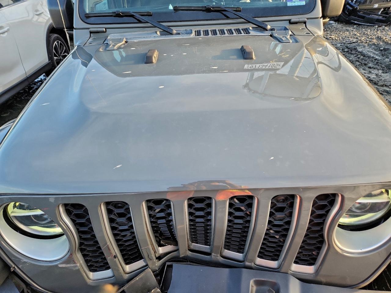 2020 JEEP Gladiator