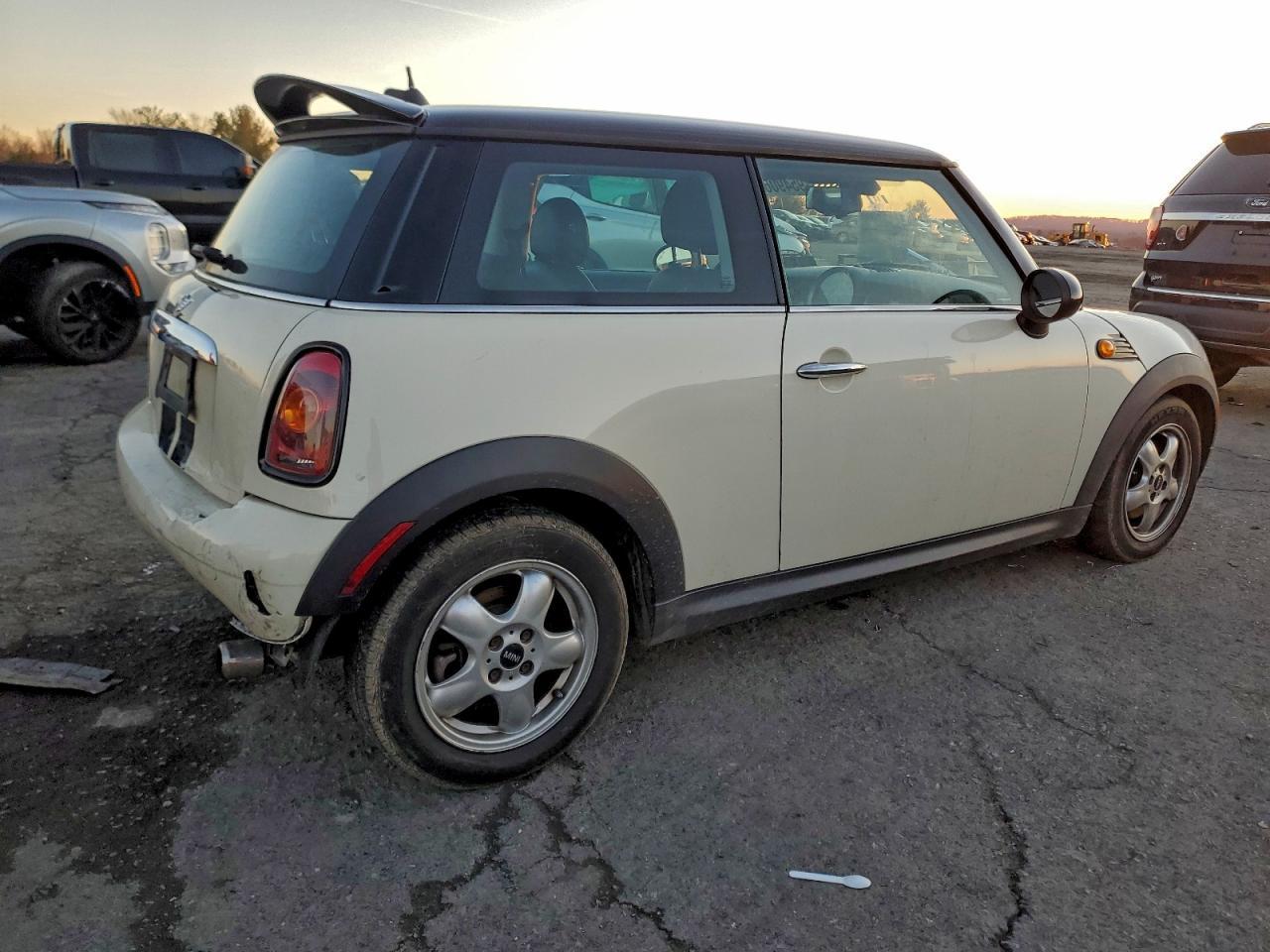 2009 MINI COOPER
