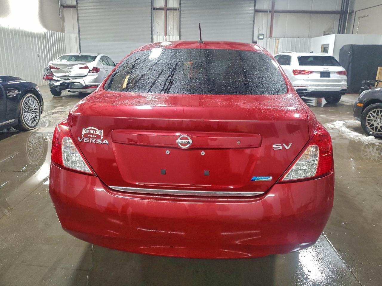 2012 NISSAN VERSA