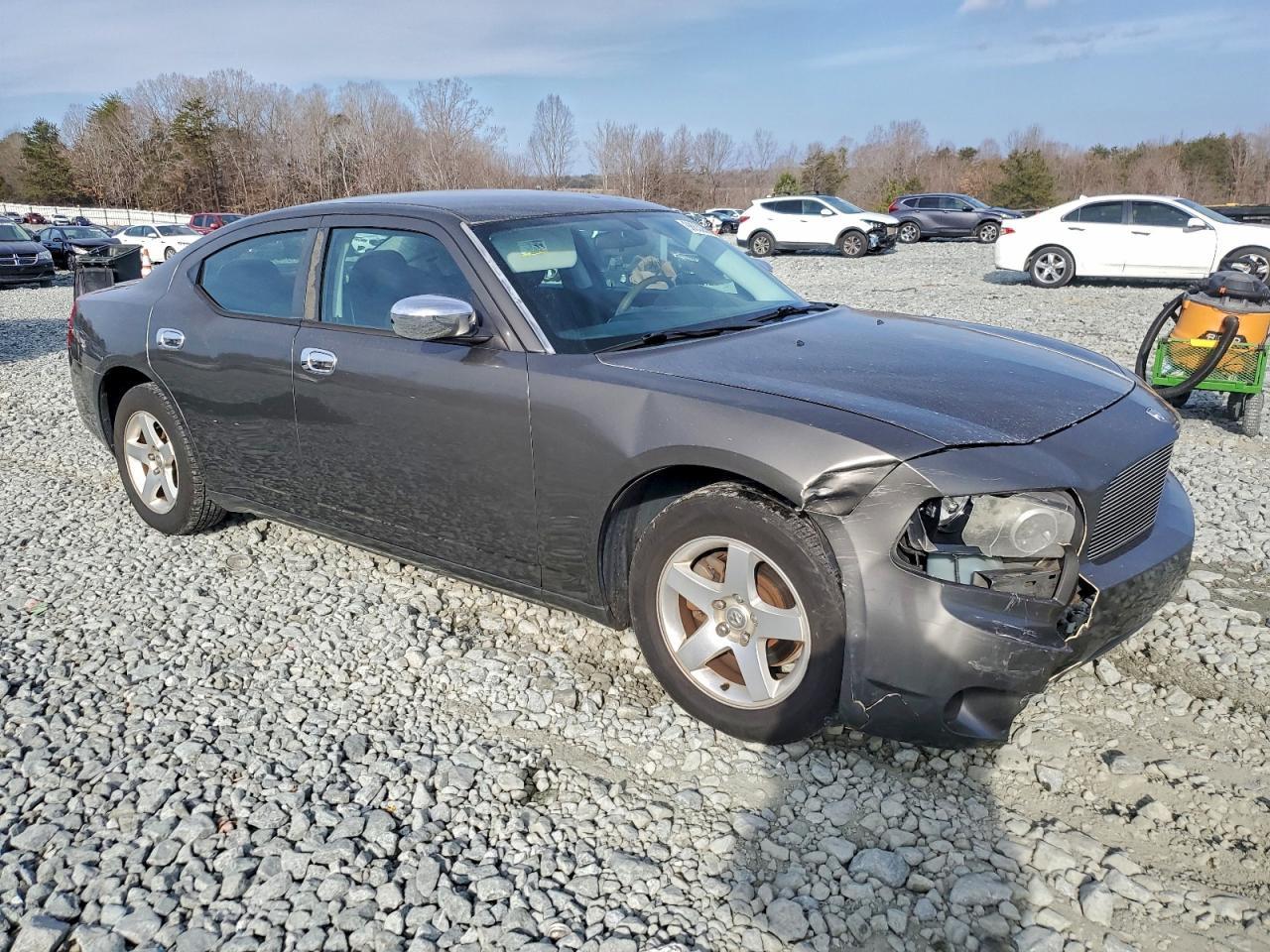 2010 DODGE CHARGER