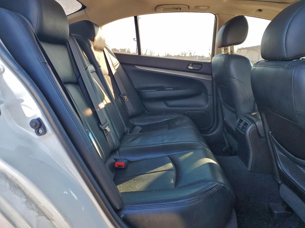 2012 INFINITI