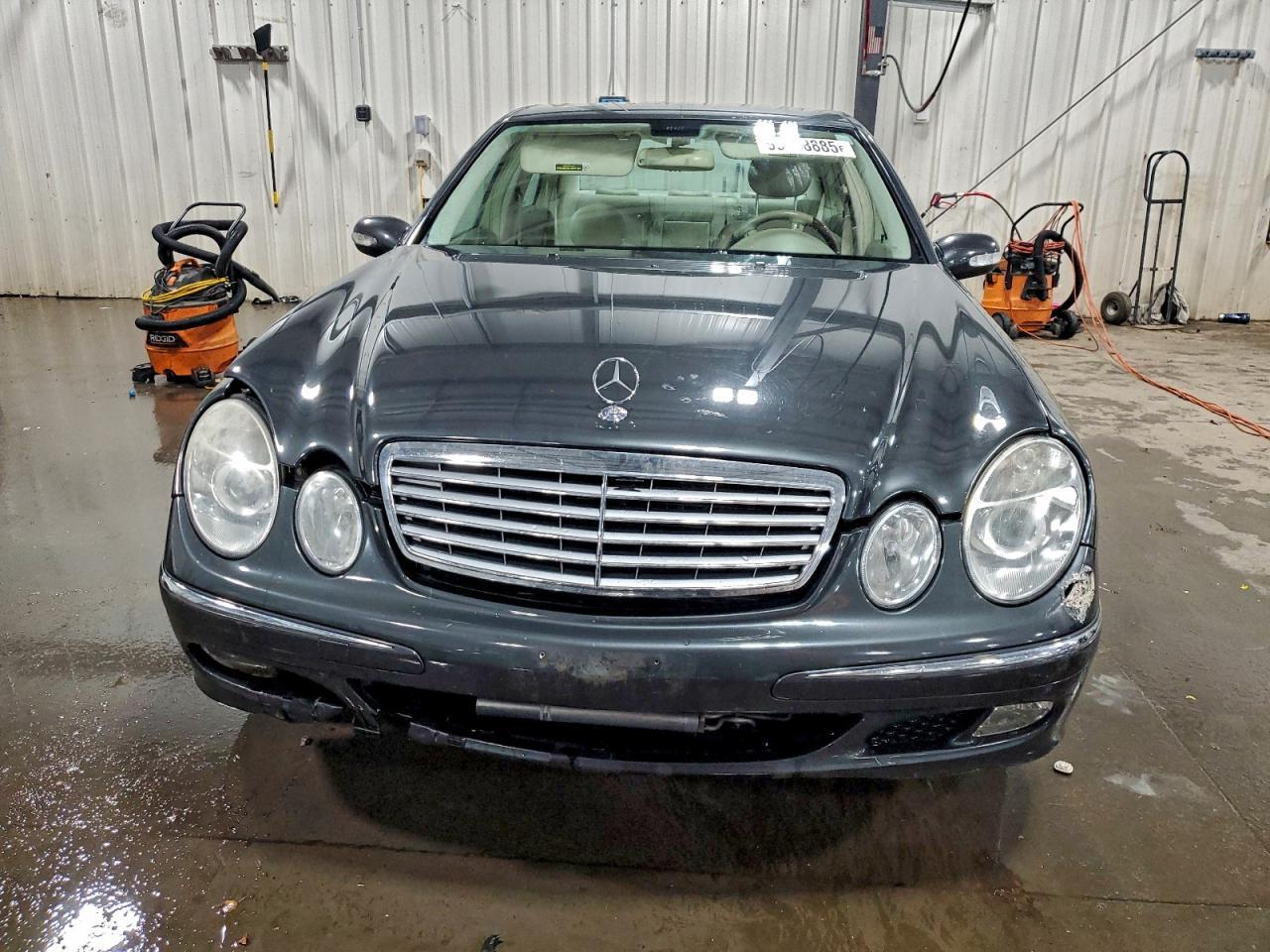 2004 MERCEDES-BENZ E-Class