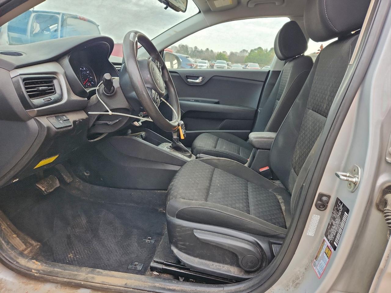 2023 KIA RIO
