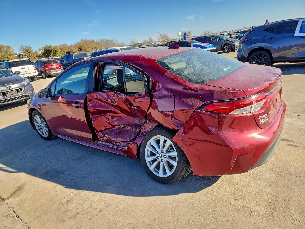 2025 TOYOTA COROLLA