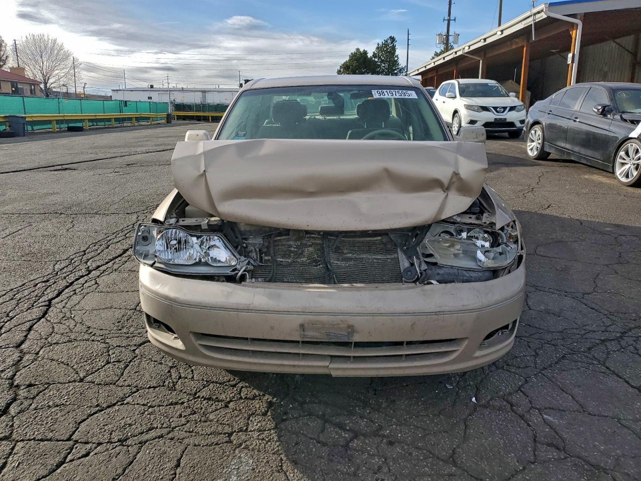 2001 TOYOTA Avalon