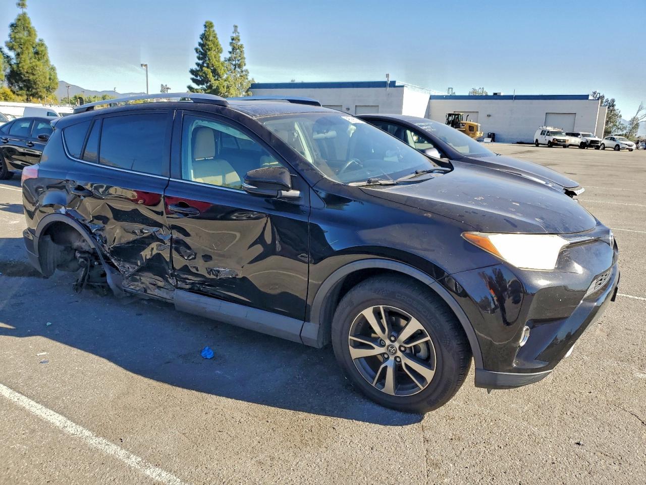2016 TOYOTA RAV4