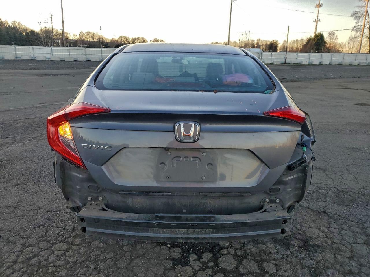 2018 HONDA CIVIC