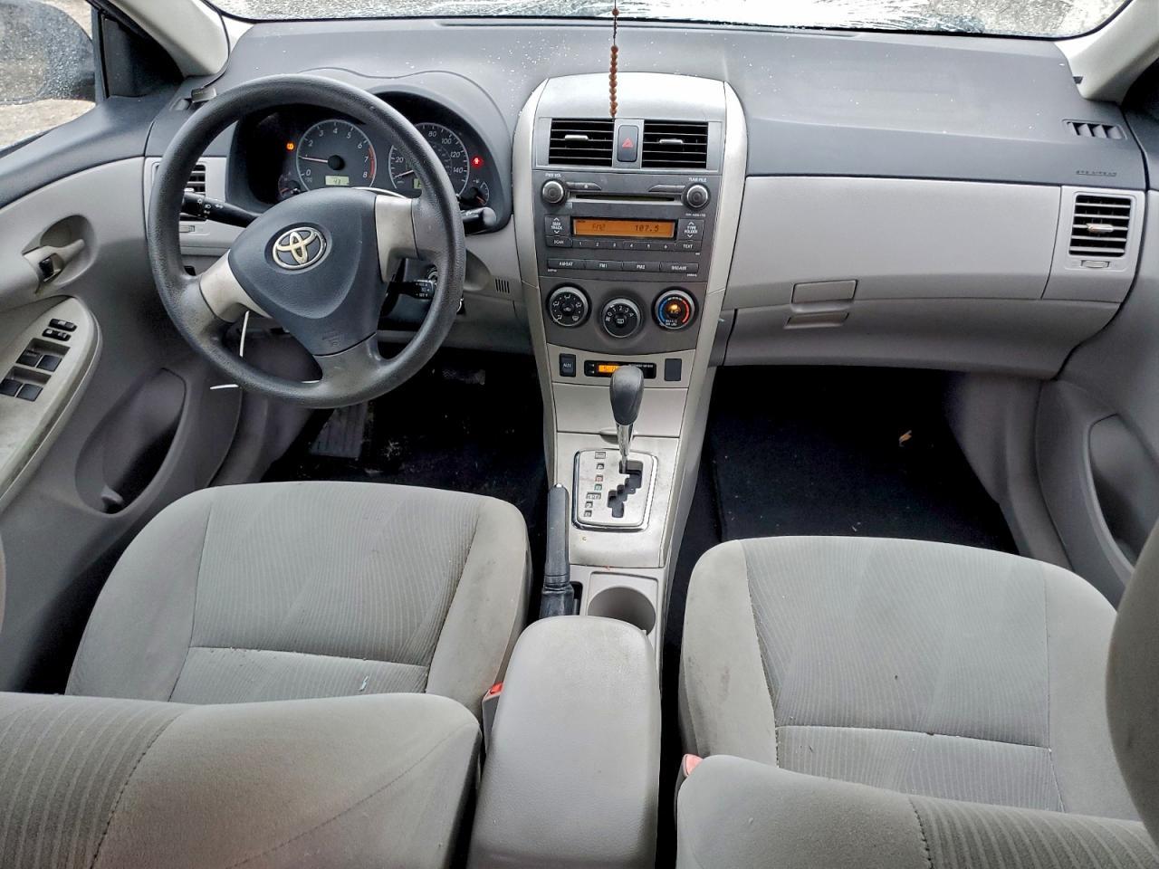 2011 TOYOTA COROLLA