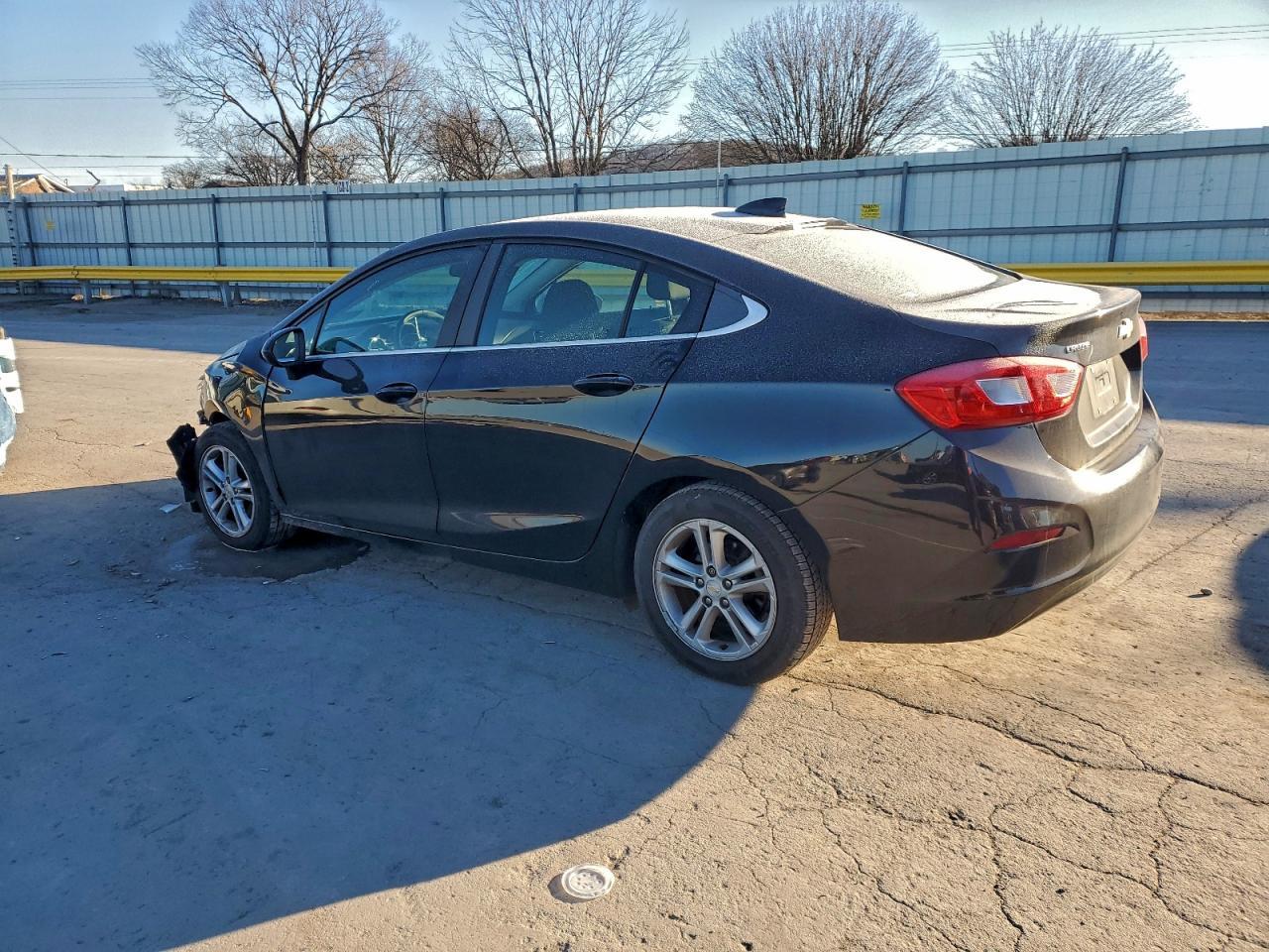 2016 CHEVROLET CRUZE