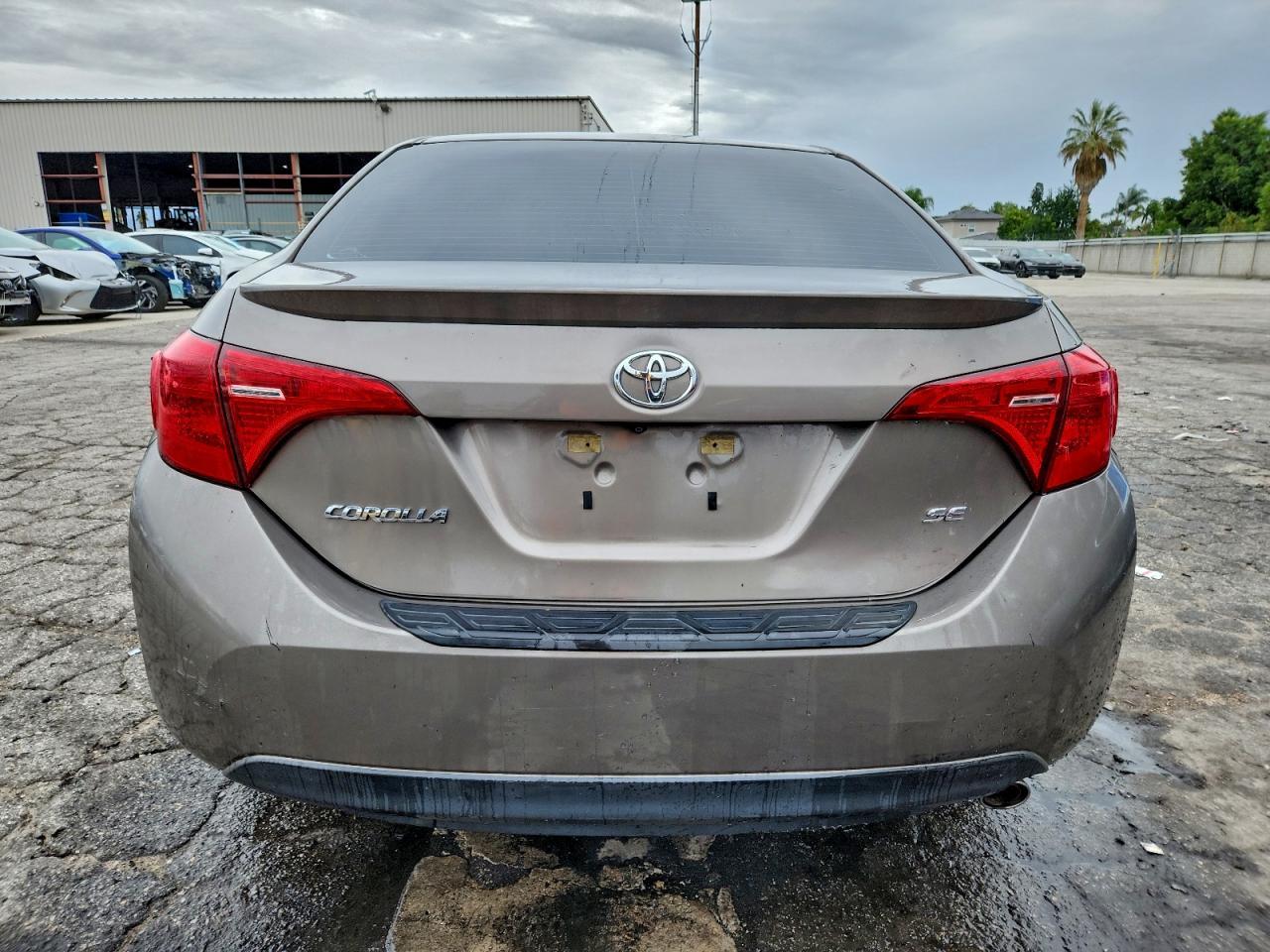 2018 TOYOTA COROLLA