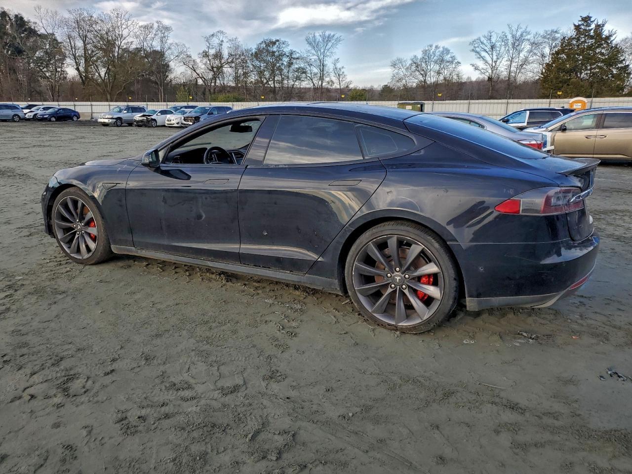 2015 TESLA MODEL S