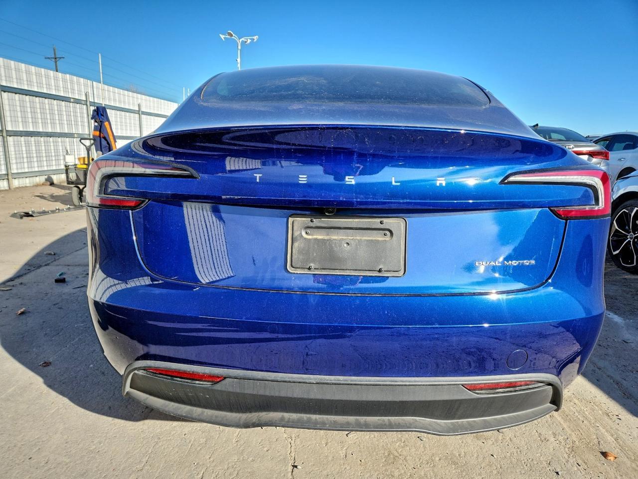 2025 TESLA MODEL 3