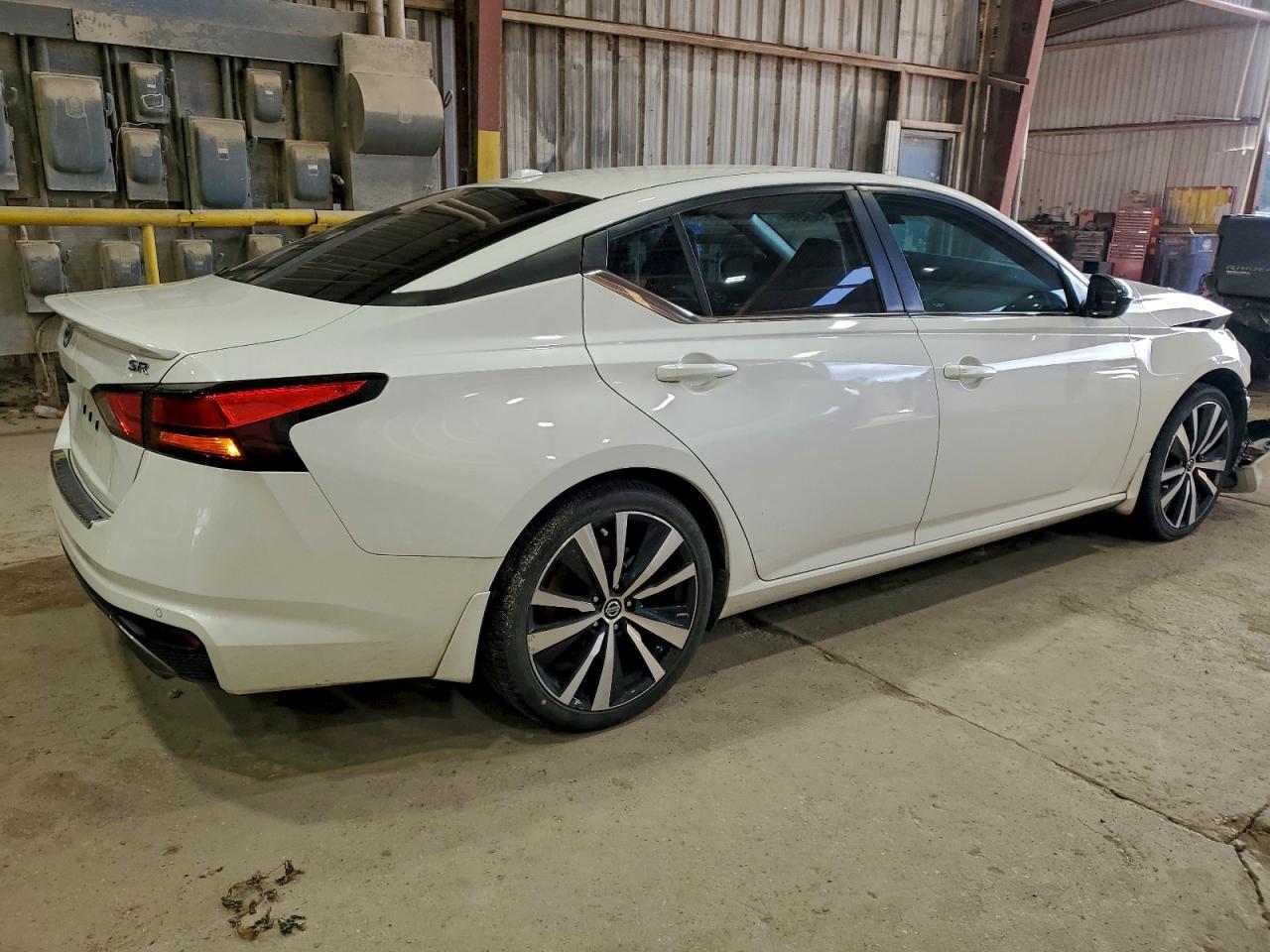 2021 NISSAN ALTIMA