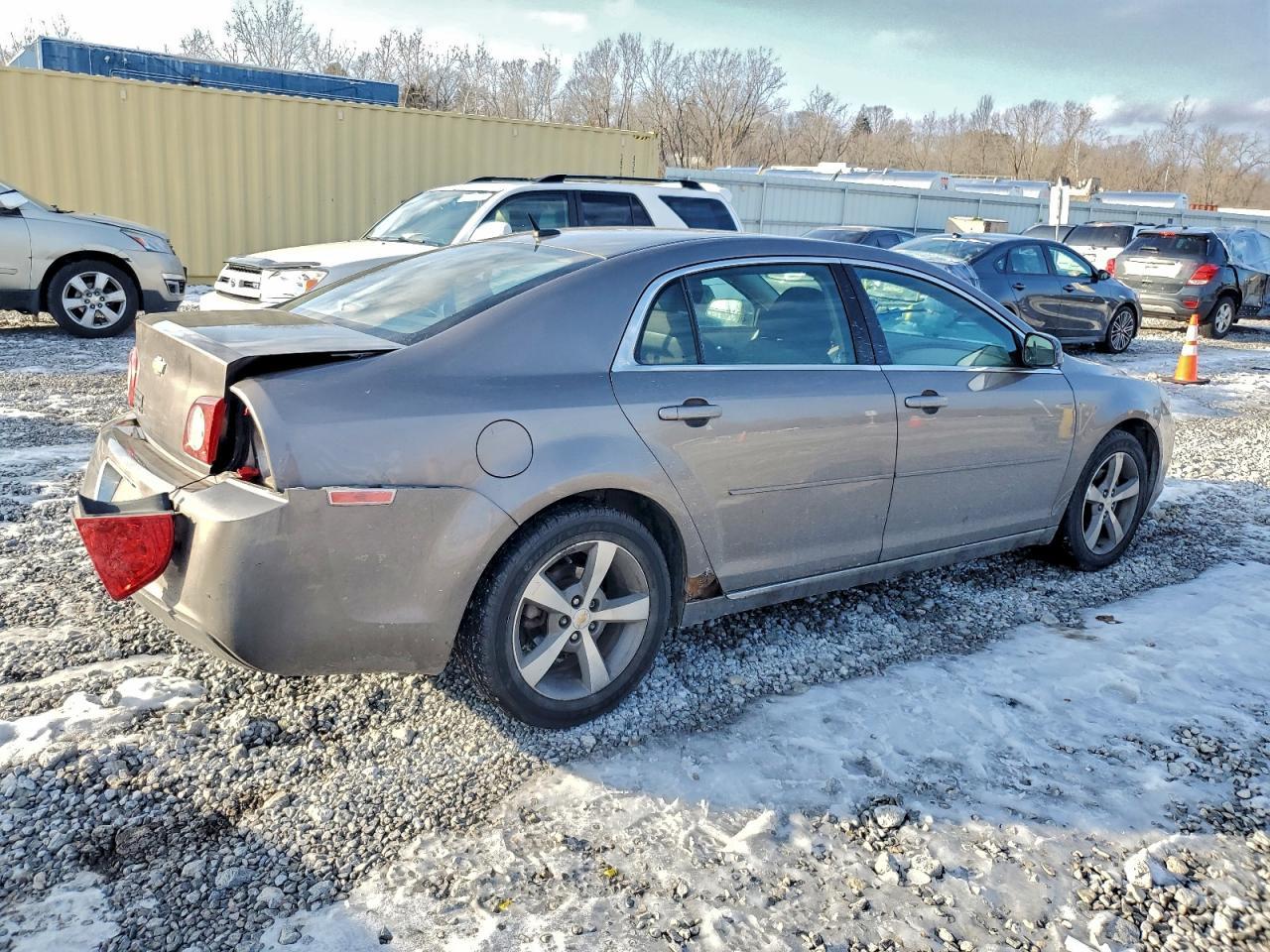 2011 CHEVROLET MALIBU