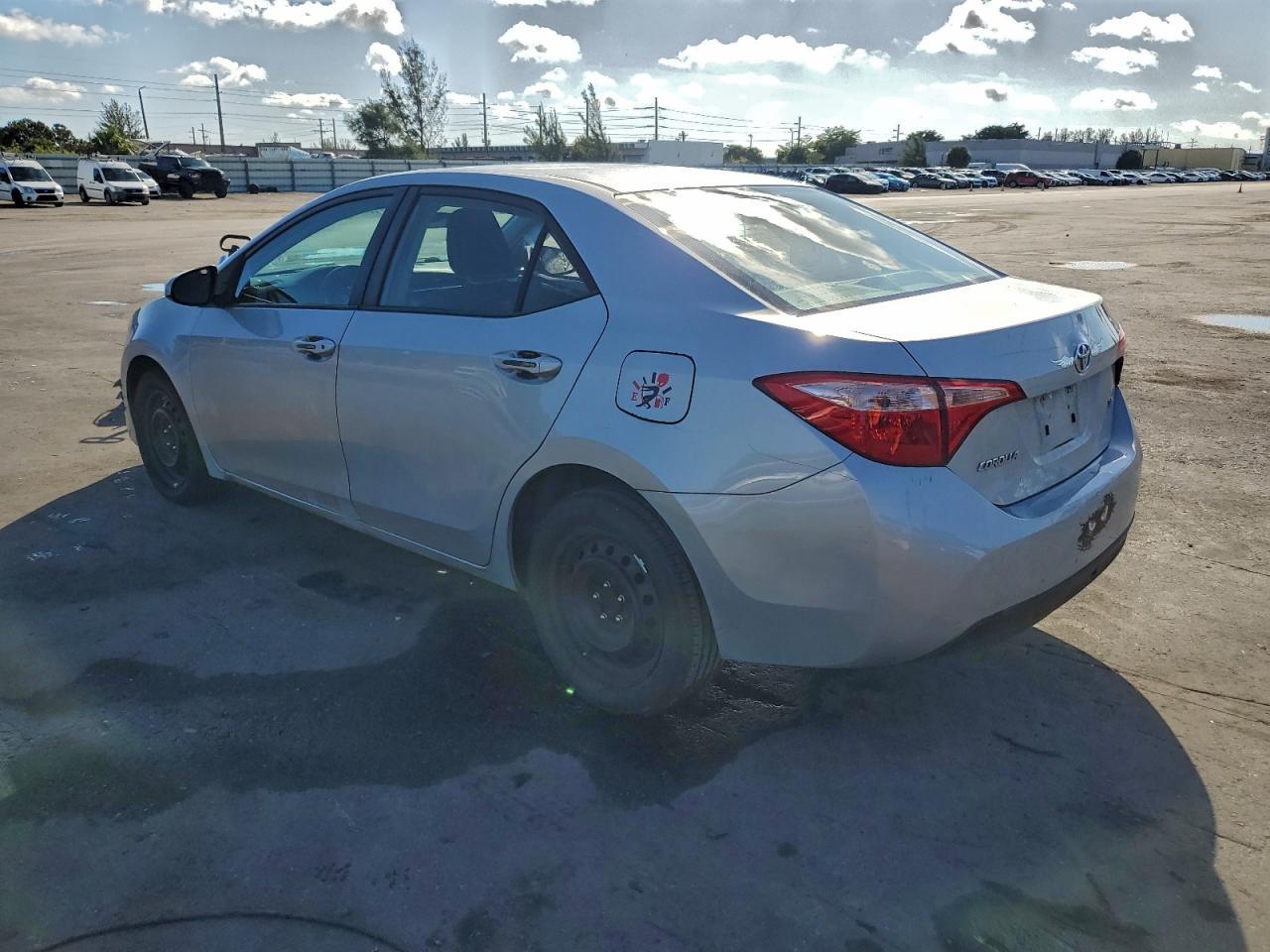 2019 TOYOTA COROLLA