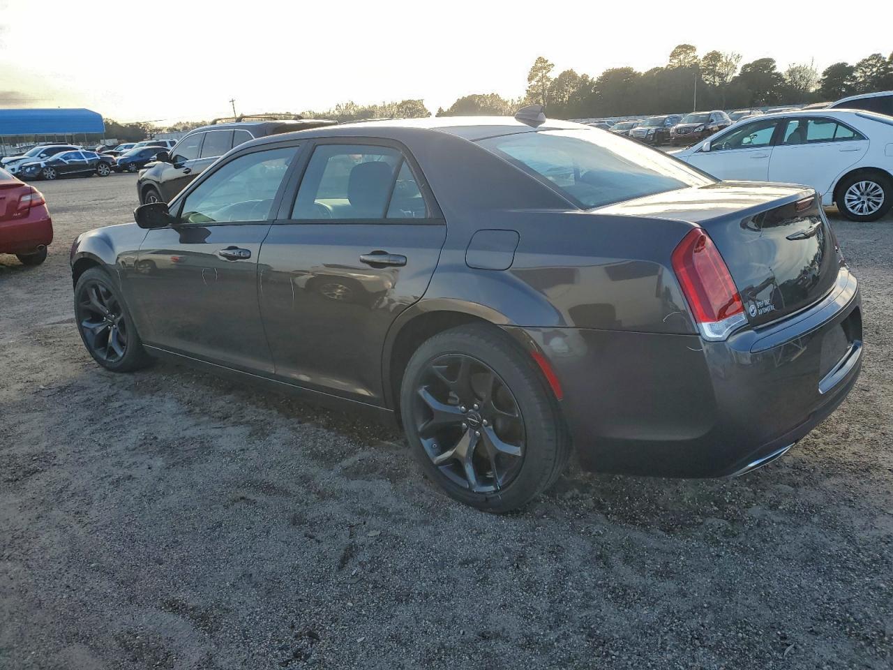 2023 CHRYSLER 300