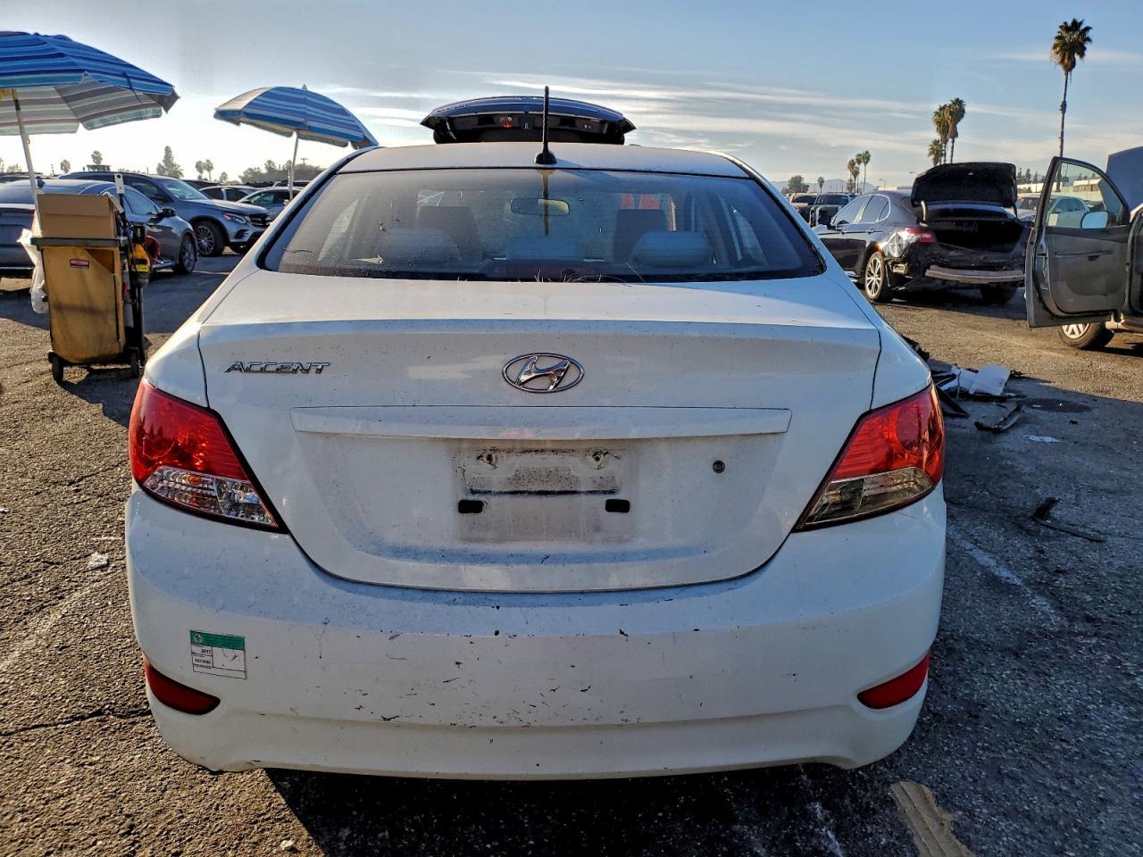 2012 HYUNDAI ACCENT