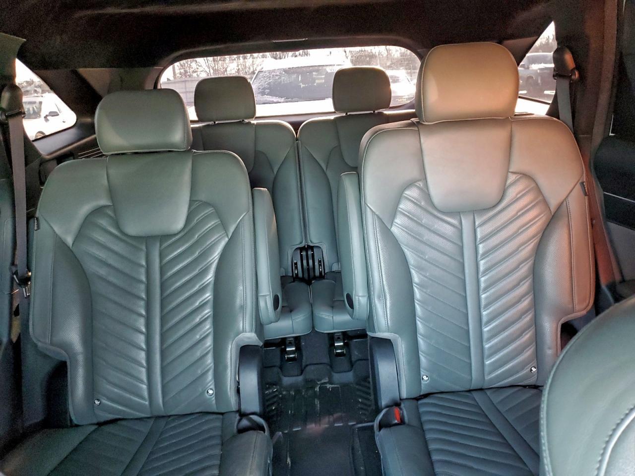 2024 KIA SORENTO