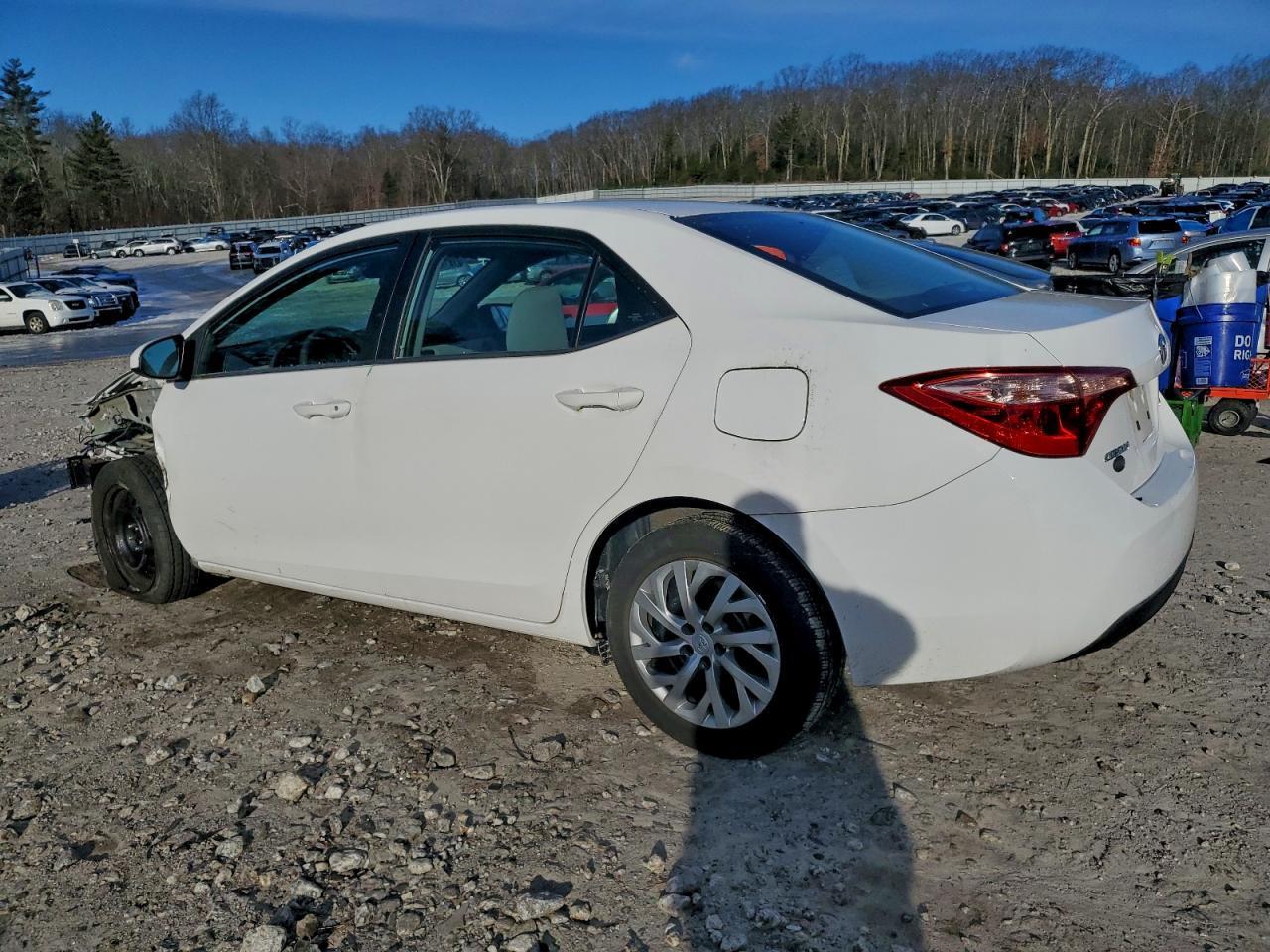 2018 TOYOTA COROLLA