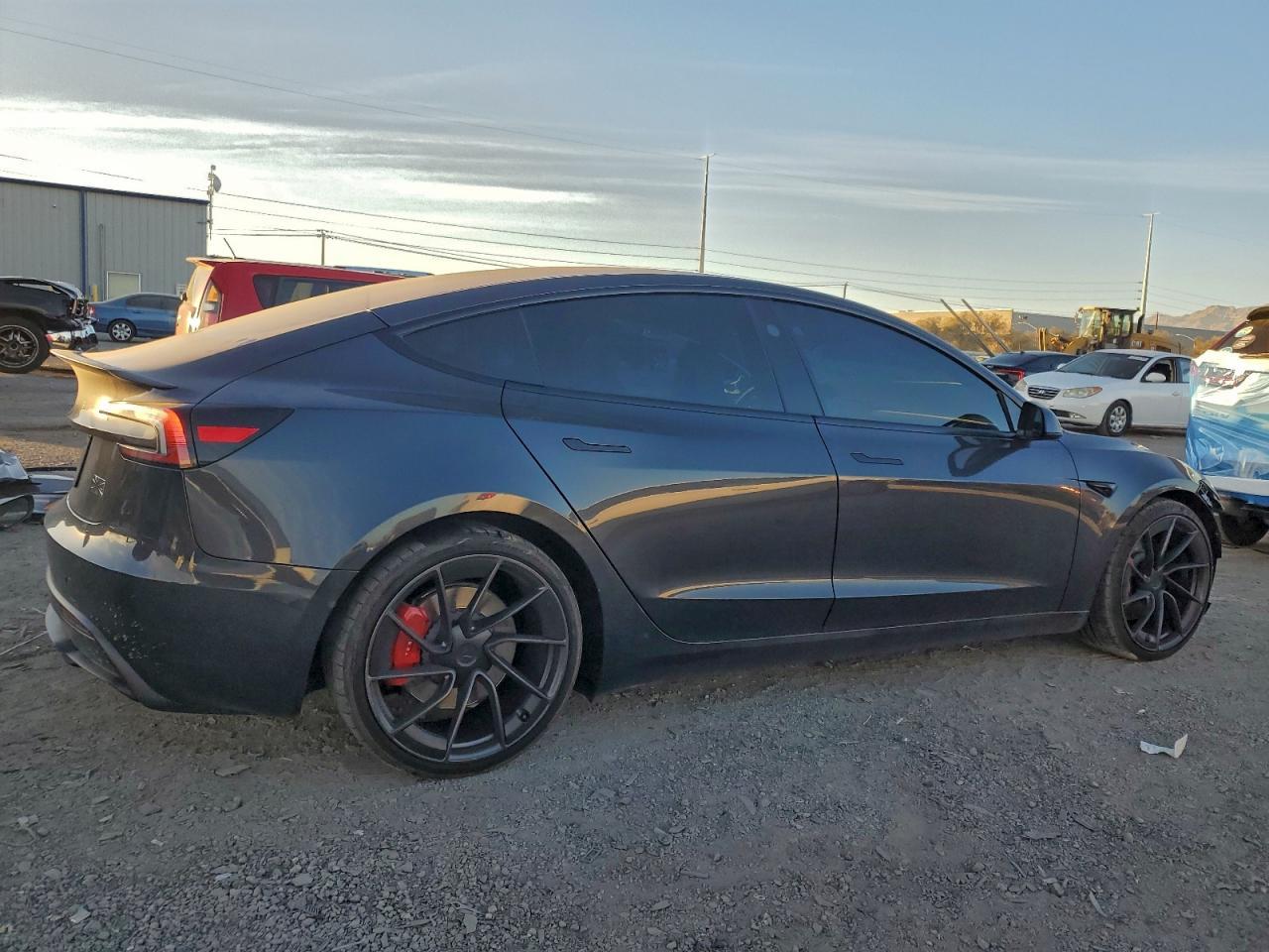 2024 TESLA MODEL 3
