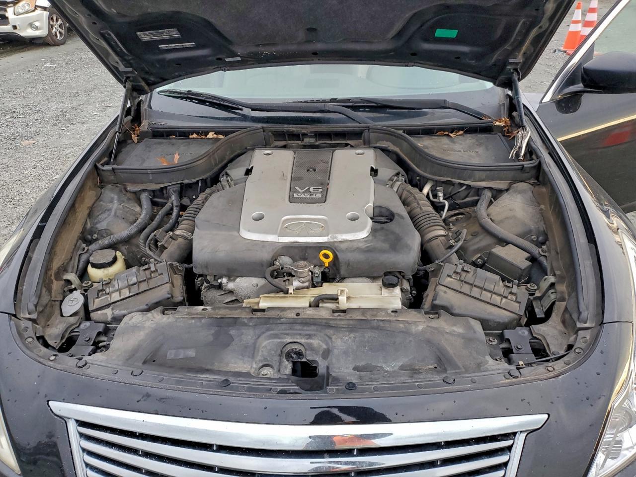 2012 INFINITI G37