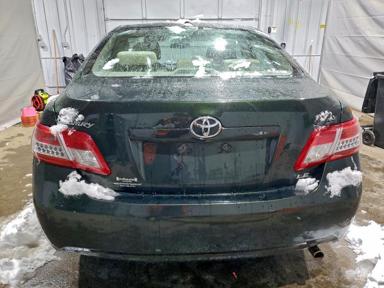 2010 TOYOTA CAMRY