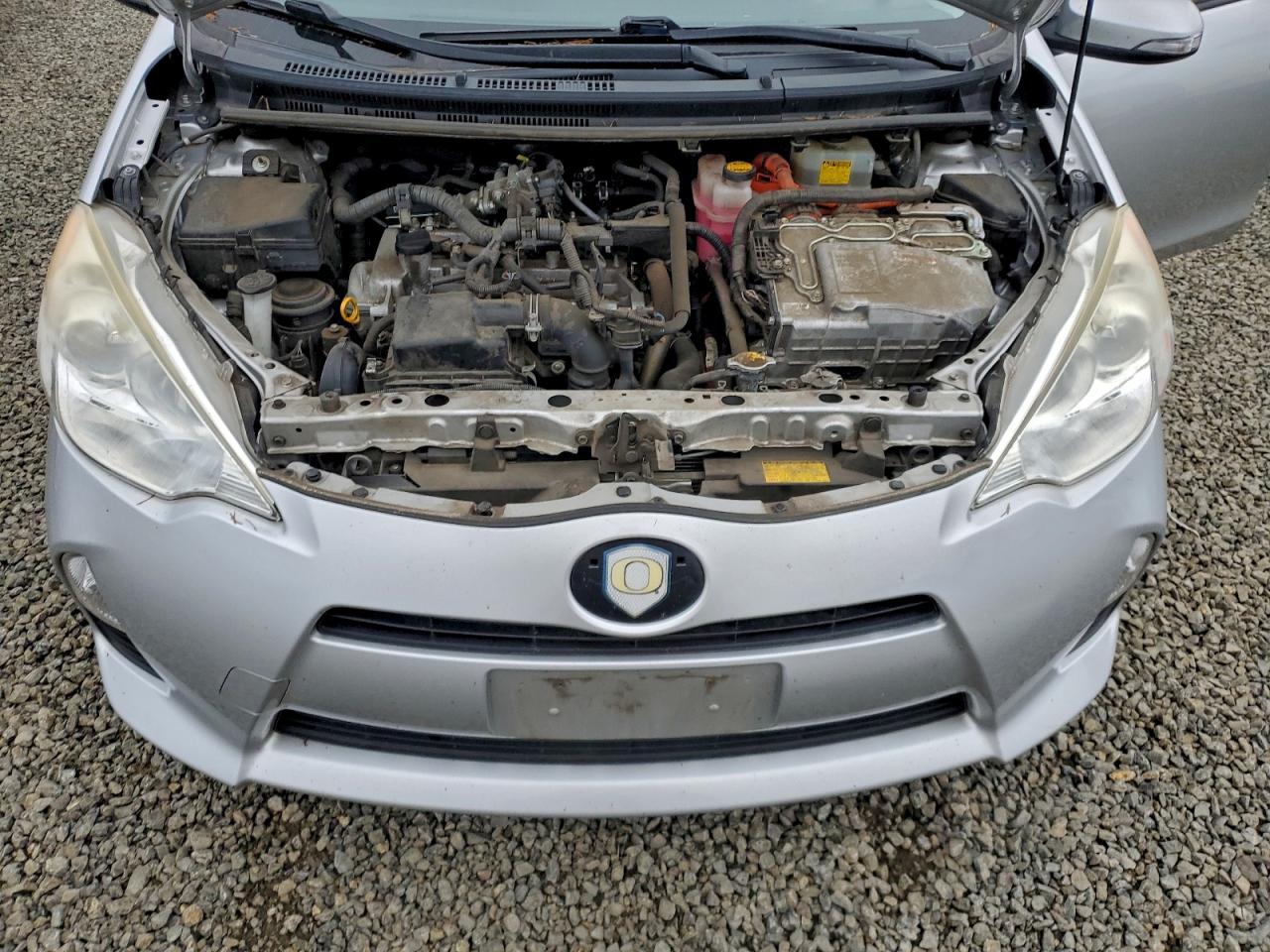 2012 TOYOTA Prius c