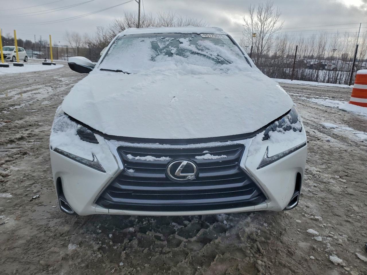 2015 LEXUS NX 200T