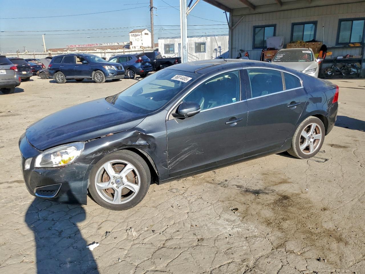 2012 VOLVO S60
