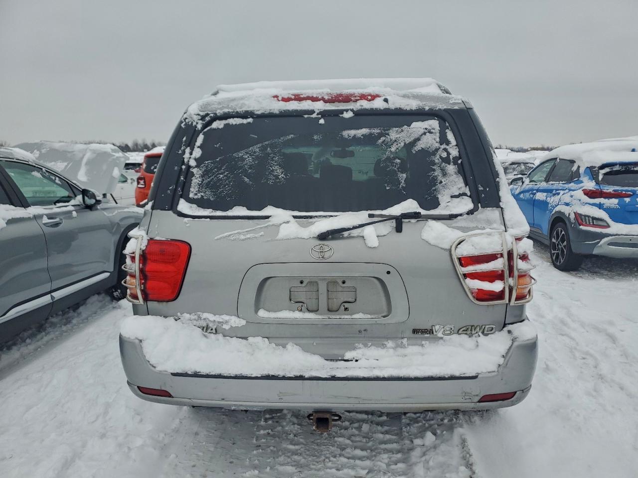 2001 TOYOTA Sequoia