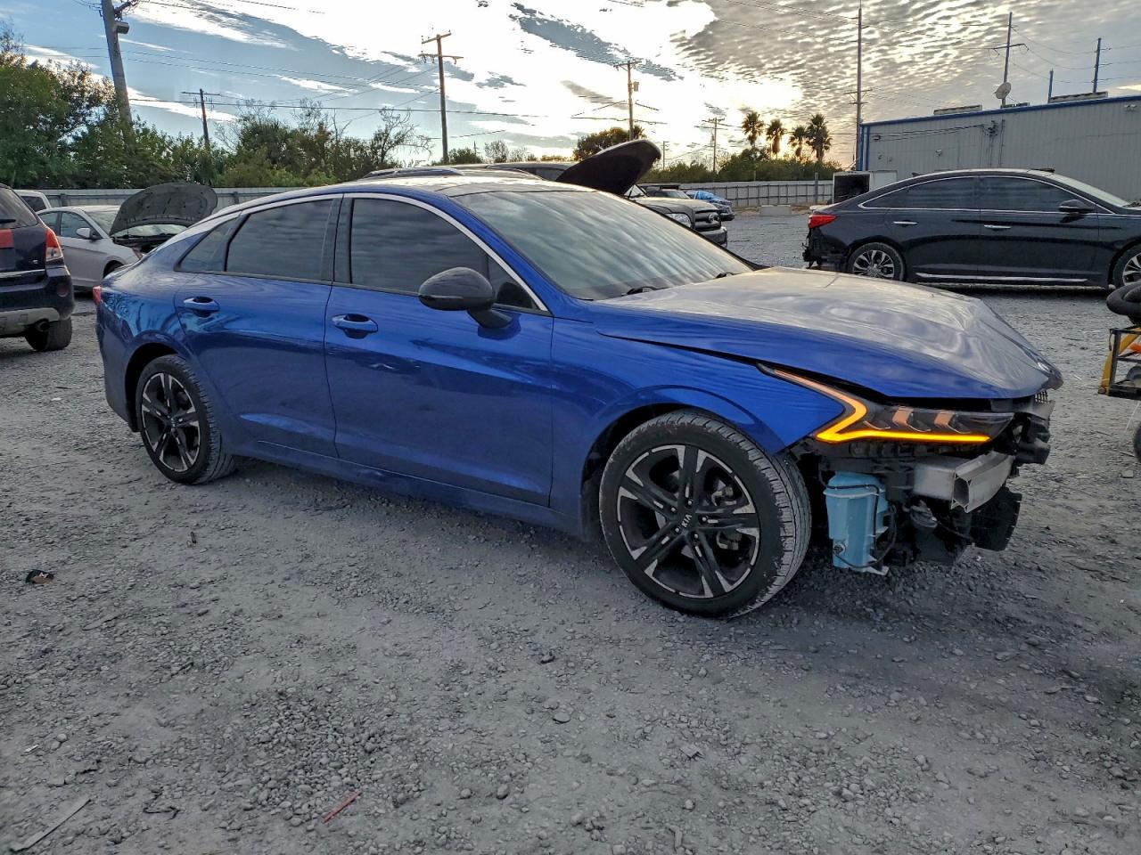 2021 KIA K5