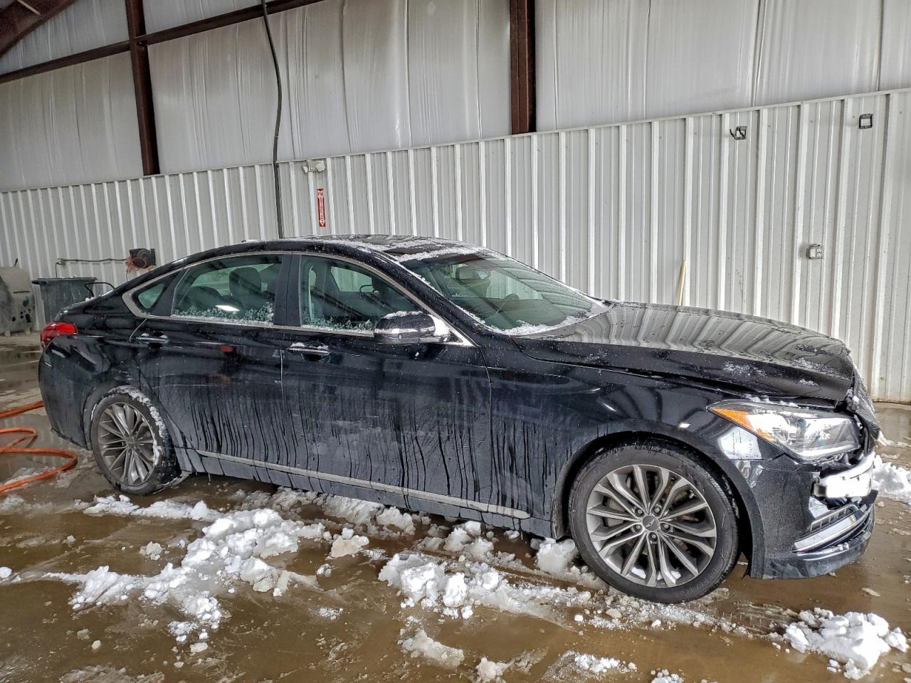 2015 HYUNDAI GENESIS