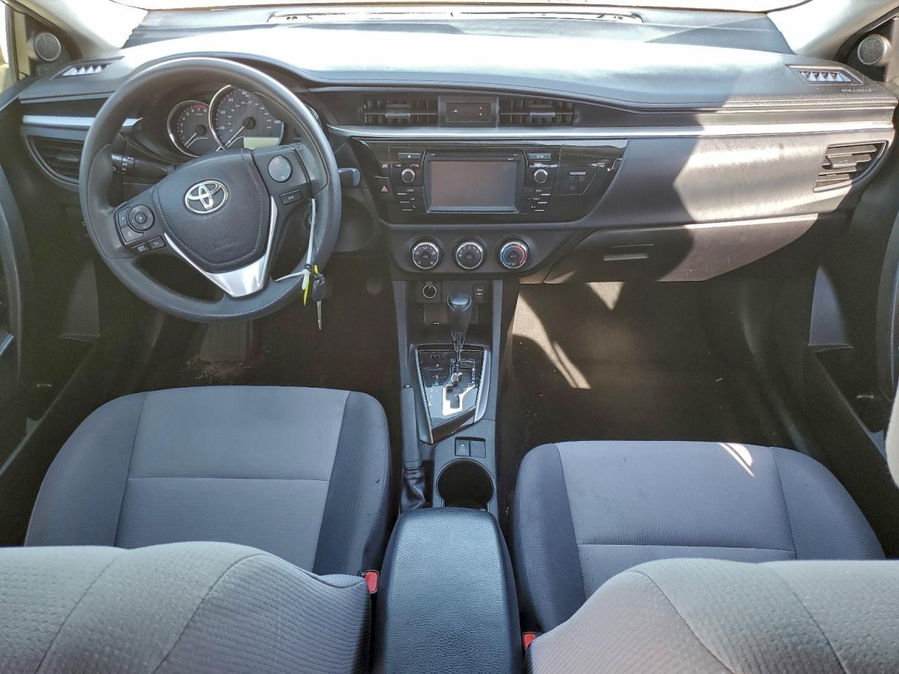 2016 TOYOTA COROLLA