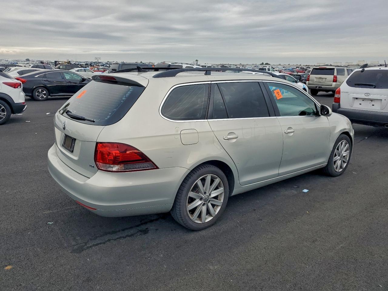 2012 VOLKSWAGEN JETTA