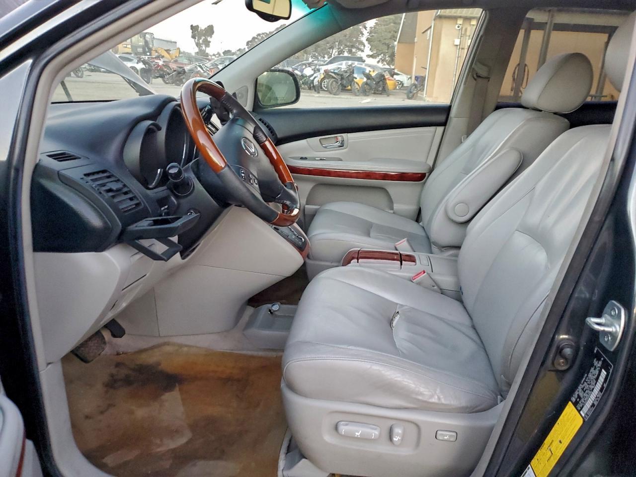2004 LEXUS Rx 330