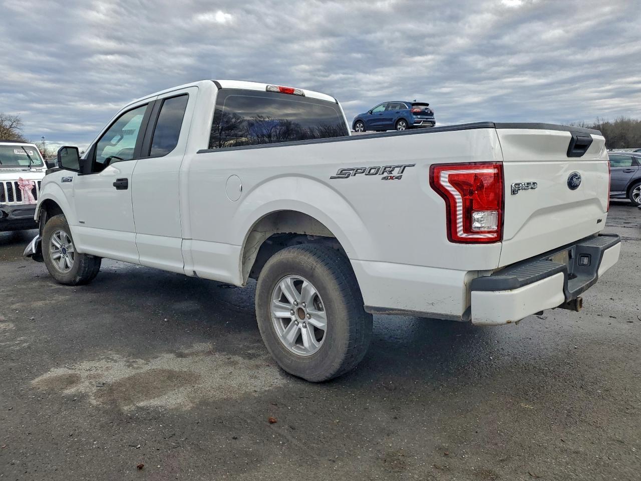 2015 FORD F-150
