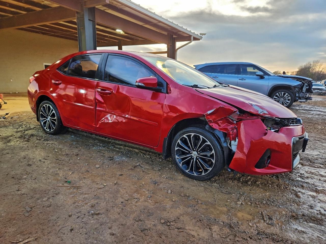 2016 TOYOTA COROLLA