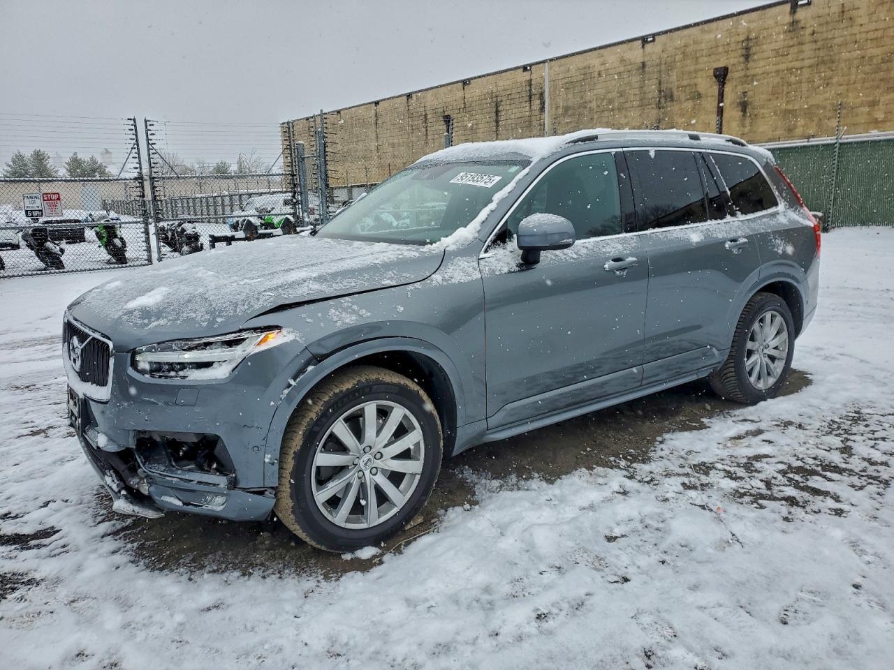 2016 VOLVO XC90