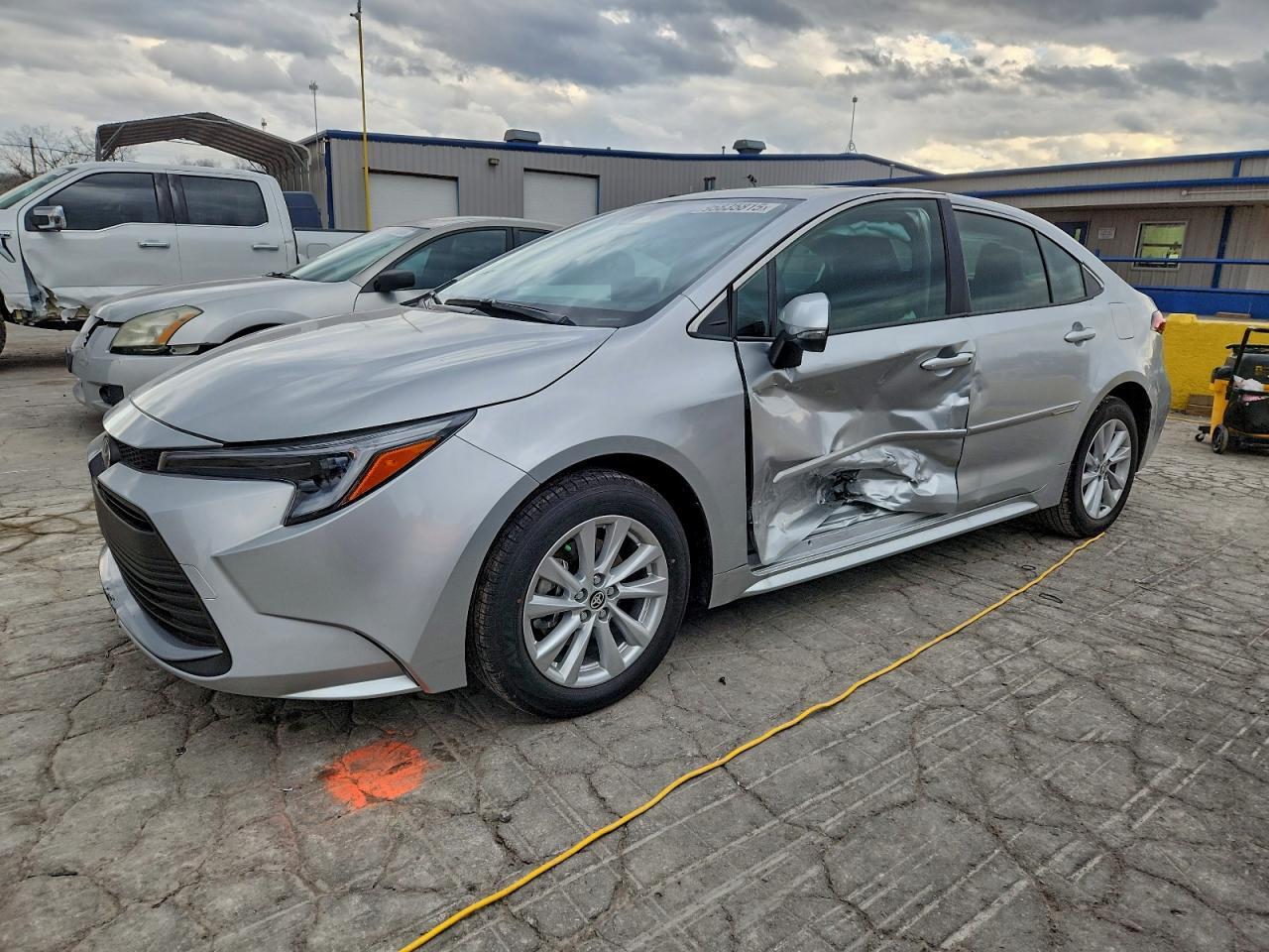 2026 TOYOTA COROLLA