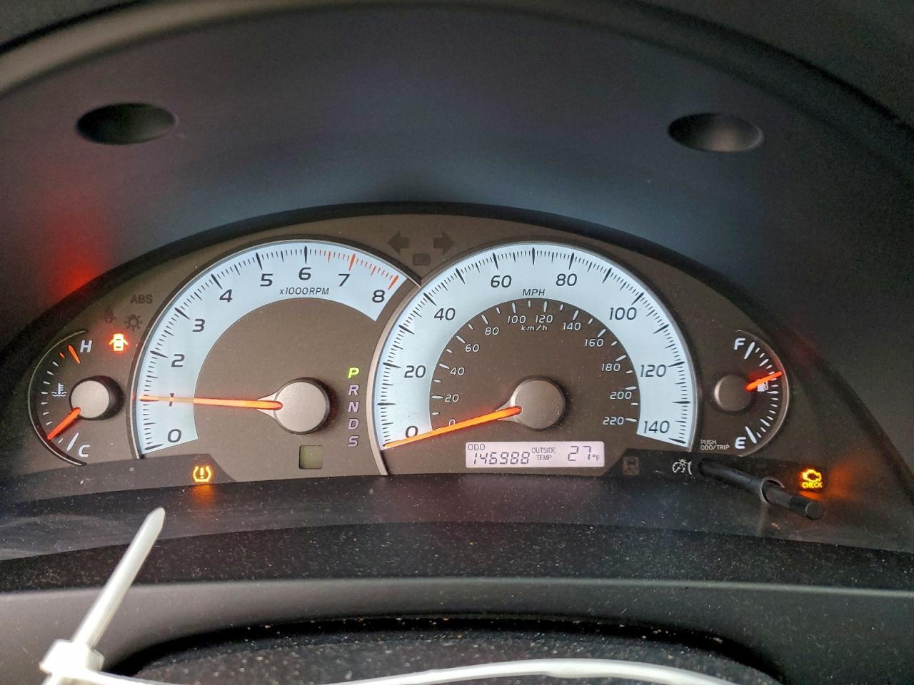 2011 TOYOTA CAMRY