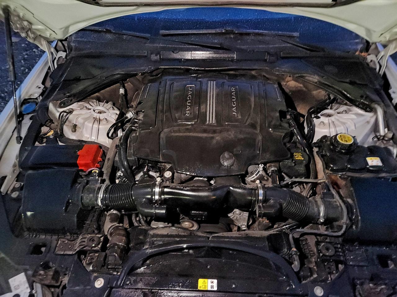 2017 JAGUAR XE