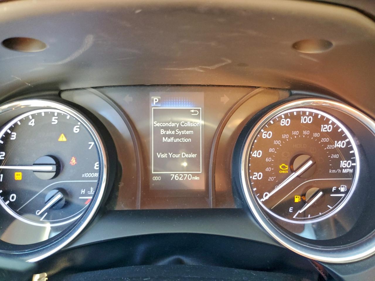 2018 TOYOTA CAMRY