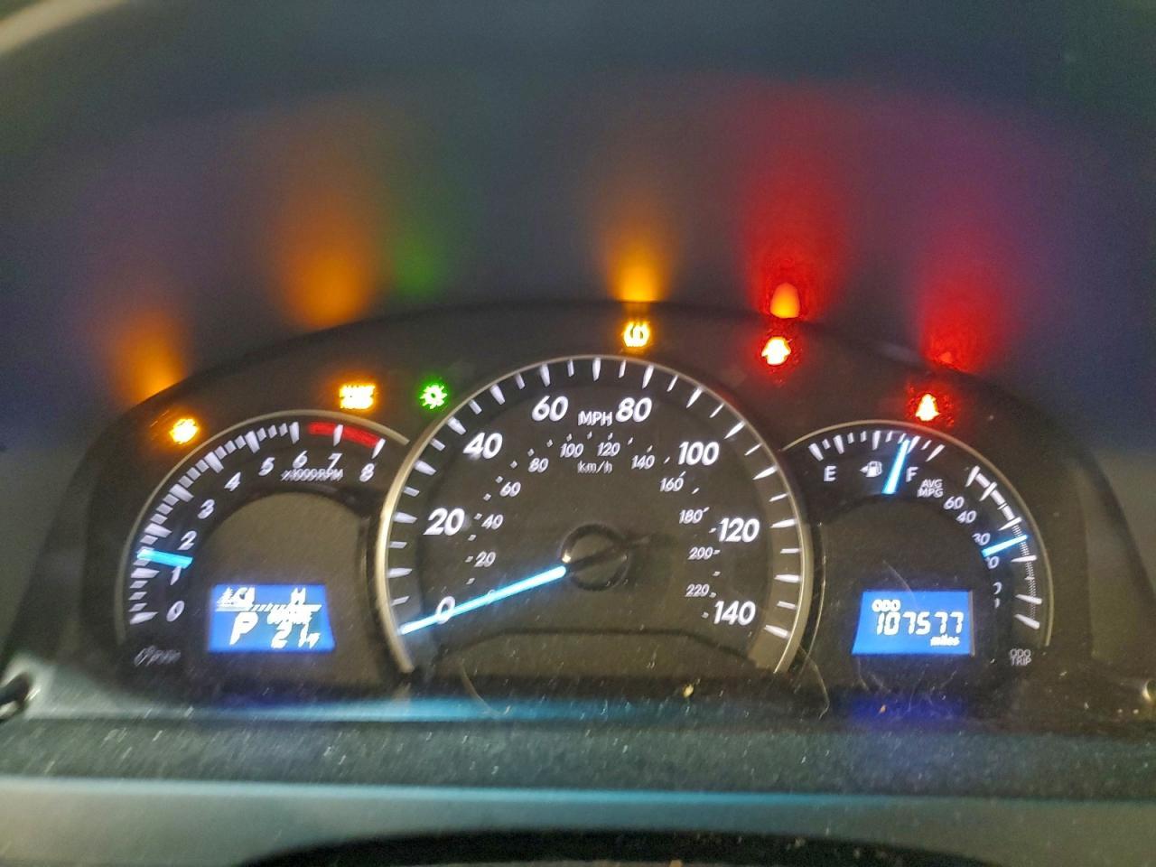 2014 TOYOTA CAMRY